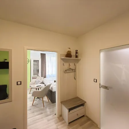 Suite 210 Frymburk